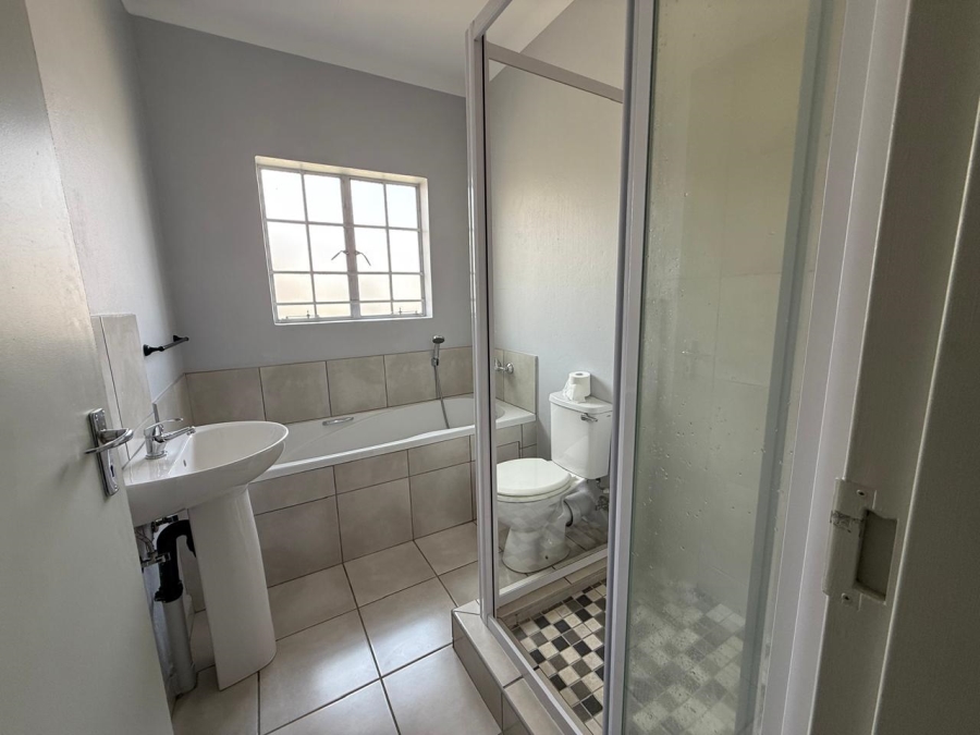 3 Bedroom Property for Sale in Waterkloof North West
